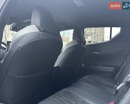Сірий Тойота C-HR, об'ємом двигуна 1.99 л та пробігом 56 тис. км за 29900 $, фото 16 на Automoto.ua