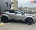 Серый Тойота C-HR, объемом двигателя 1.99 л и пробегом 59 тыс. км за 29500 $, фото 6 на Automoto.ua