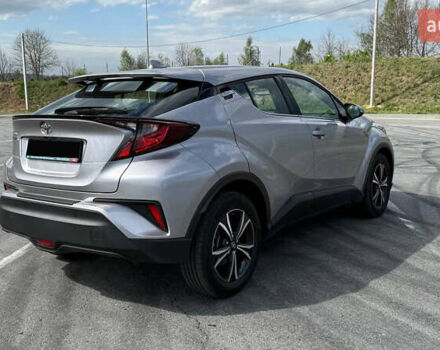 Серый Тойота C-HR, объемом двигателя 1.2 л и пробегом 27 тыс. км за 28000 $, фото 7 на Automoto.ua