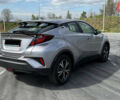 Серый Тойота C-HR, объемом двигателя 1.2 л и пробегом 27 тыс. км за 28000 $, фото 7 на Automoto.ua