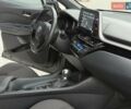 Серый Тойота C-HR, объемом двигателя 1.8 л и пробегом 28 тыс. км за 25490 $, фото 44 на Automoto.ua