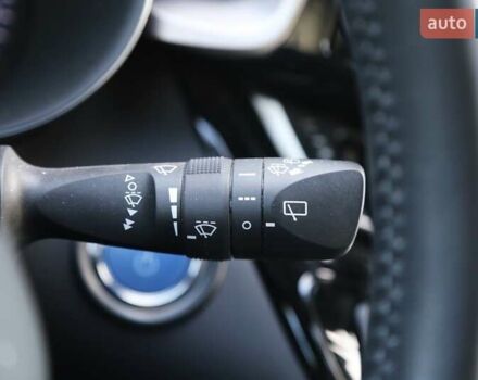 Сірий Тойота C-HR, об'ємом двигуна 1.8 л та пробігом 29 тис. км за 29500 $, фото 26 на Automoto.ua