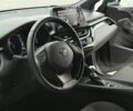 Серый Тойота C-HR, объемом двигателя 1.8 л и пробегом 28 тыс. км за 25490 $, фото 46 на Automoto.ua