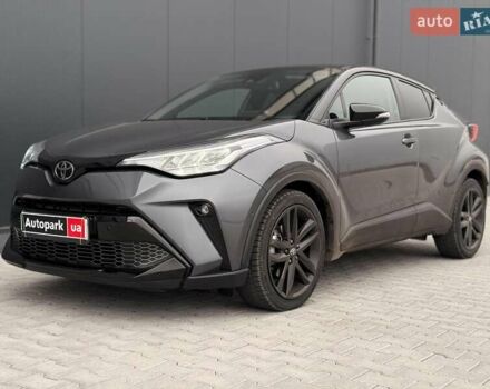 Серый Тойота C-HR, объемом двигателя 1.8 л и пробегом 28 тыс. км за 25490 $, фото 17 на Automoto.ua