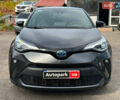 Серый Тойота C-HR, объемом двигателя 2 л и пробегом 42 тыс. км за 29890 $, фото 1 на Automoto.ua