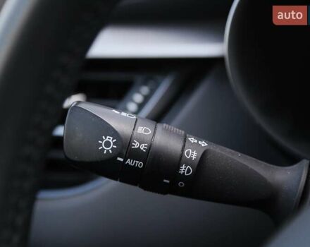 Сірий Тойота C-HR, об'ємом двигуна 1.8 л та пробігом 29 тис. км за 29500 $, фото 24 на Automoto.ua