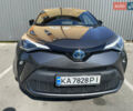 Серый Тойота C-HR, объемом двигателя 1.99 л и пробегом 20 тыс. км за 35500 $, фото 1 на Automoto.ua