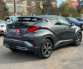 Серый Тойота C-HR, объемом двигателя 2 л и пробегом 42 тыс. км за 29890 $, фото 4 на Automoto.ua