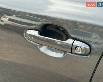 Серый Тойота C-HR, объемом двигателя 2 л и пробегом 42 тыс. км за 29890 $, фото 12 на Automoto.ua