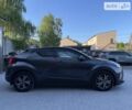 Серый Тойота C-HR, объемом двигателя 2 л и пробегом 22 тыс. км за 33999 $, фото 9 на Automoto.ua