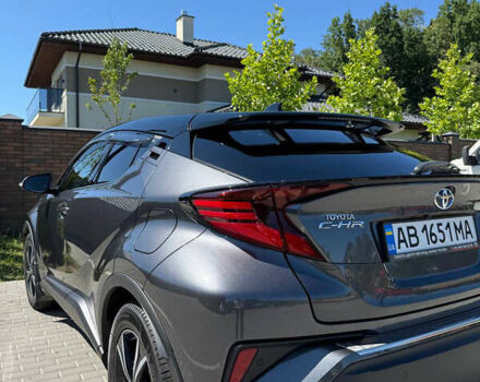 Серый Тойота C-HR, объемом двигателя 1.99 л и пробегом 39 тыс. км за 30000 $, фото 8 на Automoto.ua