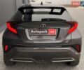 Серый Тойота C-HR, объемом двигателя 1.8 л и пробегом 28 тыс. км за 25490 $, фото 25 на Automoto.ua
