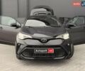 Серый Тойота C-HR, объемом двигателя 1.8 л и пробегом 28 тыс. км за 25490 $, фото 41 на Automoto.ua