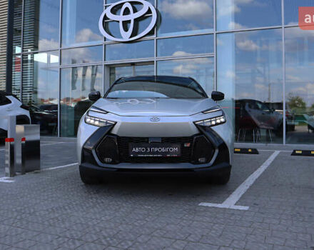 Серый Тойота C-HR, объемом двигателя 1.99 л и пробегом 4 тыс. км за 42000 $, фото 4 на Automoto.ua
