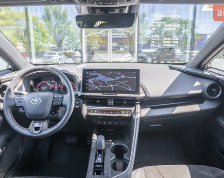 Серый Тойота C-HR, объемом двигателя 1.99 л и пробегом 1 тыс. км за 42308 $, фото 7 на Automoto.ua