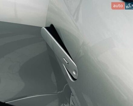 Сірий Тойота C-HR, об'ємом двигуна 1.99 л та пробігом 1 тис. км за 42337 $, фото 32 на Automoto.ua