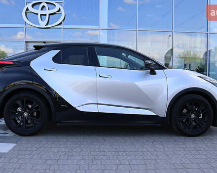 Серый Тойота C-HR, объемом двигателя 1.99 л и пробегом 4 тыс. км за 42000 $, фото 16 на Automoto.ua