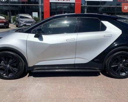 Сірий Тойота C-HR, об'ємом двигуна 1.99 л та пробігом 2 тис. км за 39900 $, фото 2 на Automoto.ua