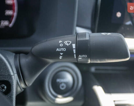 Серый Тойота C-HR, объемом двигателя 1.99 л и пробегом 1 тыс. км за 42308 $, фото 26 на Automoto.ua