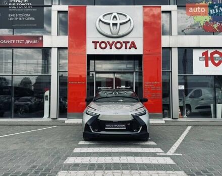 Сірий Тойота C-HR, об'ємом двигуна 1.99 л та пробігом 1 тис. км за 42337 $, фото 6 на Automoto.ua