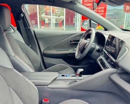 Серый Тойота C-HR, объемом двигателя 2 л и пробегом 1 тыс. км за 42407 $, фото 10 на Automoto.ua
