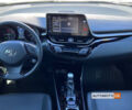 Серый Тойота C-HR, объемом двигателя 2 л и пробегом 52 тыс. км за 31900 $, фото 7 на Automoto.ua