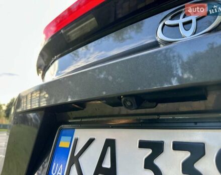 Серый Тойота C-HR, объемом двигателя 1.8 л и пробегом 5 тыс. км за 34999 $, фото 19 на Automoto.ua