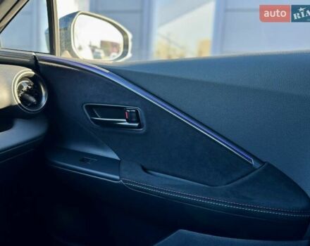 Серый Тойота C-HR, объемом двигателя 1.99 л и пробегом 8 тыс. км за 44489 $, фото 21 на Automoto.ua
