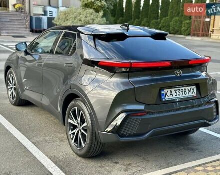 Серый Тойота C-HR, объемом двигателя 1.8 л и пробегом 5 тыс. км за 34999 $, фото 7 на Automoto.ua