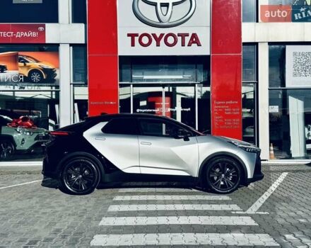 Серый Тойота C-HR, объемом двигателя 1.99 л и пробегом 8 тыс. км за 44489 $, фото 23 на Automoto.ua