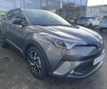 Серый Тойота C-HR, объемом двигателя 0.18 л и пробегом 90 тыс. км за 9100 $, фото 1 на Automoto.ua