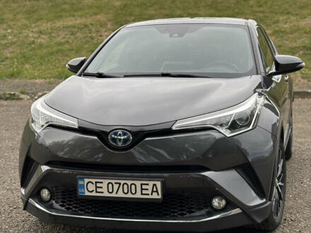 Тойота C-HR 2016 в Черновцах на Automoto.ua Серый Тойота C-HR, объемом двигателя 1.8 л и пробегом 171 тыс. км за 20500 $, фото 1 на Automoto.ua