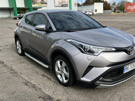 Тойота C-HR 2016 в Николаеве на Automoto.ua Серый Тойота C-HR, объемом двигателя 1.2 л и пробегом 133 тыс. км за 21000 $, фото 1 на Automoto.ua