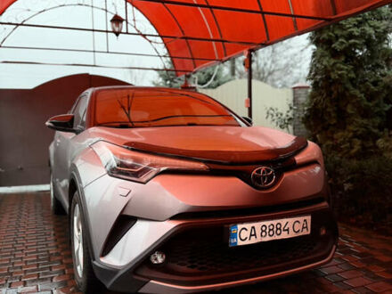 Серый Тойота C-HR, объемом двигателя 1.2 л и пробегом 115 тыс. км за 16300 $, фото 1 на Automoto.ua