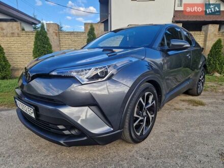 Сірий Тойота C-HR, об'ємом двигуна 2 л та пробігом 117 тис. км за 15900 $, фото 1 на Automoto.ua
