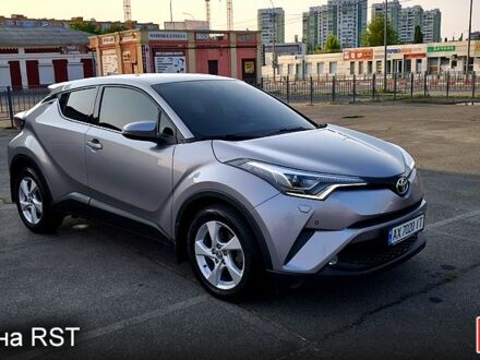 Тойота C-HR 2017 в Харькове на Automoto.ua Серый Тойота C-HR, объемом двигателя 1.2 л и пробегом 53 тыс. км за 19999 $, фото 1 на Automoto.ua