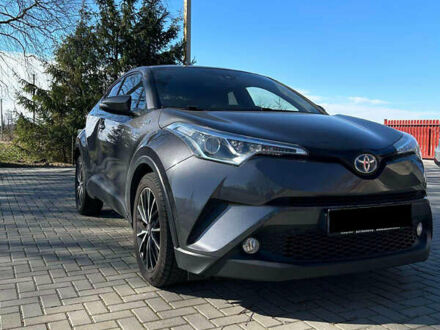 Сірий Тойота C-HR, об'ємом двигуна 1.8 л та пробігом 93 тис. км за 17400 $, фото 1 на Automoto.ua