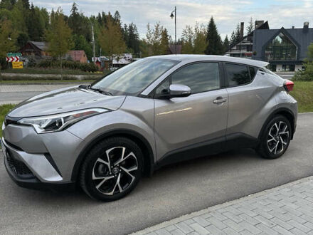 Сірий Тойота C-HR, об'ємом двигуна 1.99 л та пробігом 167 тис. км за 18000 $, фото 1 на Automoto.ua