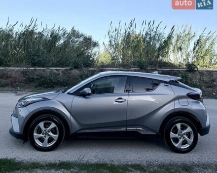 Сірий Тойота C-HR, об'ємом двигуна 1.2 л та пробігом 94 тис. км за 21000 $, фото 1 на Automoto.ua