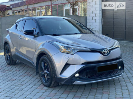 Тойота C-HR 2018 в Харькове на Automoto.ua Серый Тойота C-HR, объемом двигателя 1.2 л и пробегом 96 тыс. км за 21300 $, фото 1 на Automoto.ua