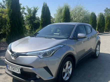 Тойота C-HR 2018 в Киеве на Automoto.ua Серый Тойота C-HR, объемом двигателя 1.2 л и пробегом 136 тыс. км за 17800 $, фото 1 на Automoto.ua