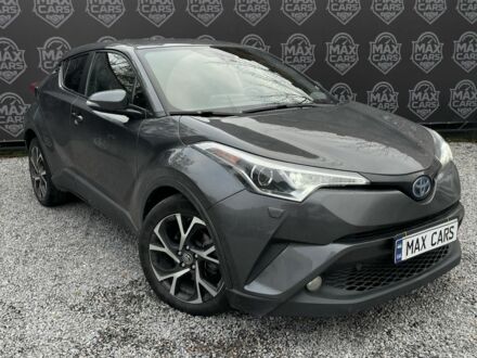 Серый Тойота C-HR, объемом двигателя 1.8 л и пробегом 83 тыс. км за 16900 $, фото 1 на Automoto.ua