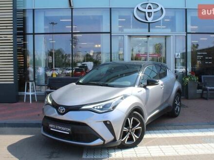 Тойота C-HR 2019 в Киеве на Automoto.ua Серый Тойота C-HR, объемом двигателя 1.99 л и пробегом 108 тыс. км за 25572 $, фото 1 на Automoto.ua