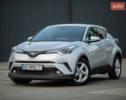 Сірий Тойота C-HR, об'ємом двигуна 1.8 л та пробігом 67 тис. км за 22000 $, фото 1 на Automoto.ua