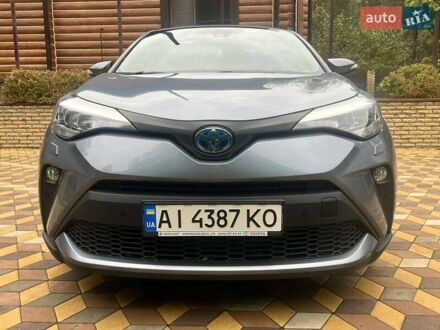 Сірий Тойота C-HR, об'ємом двигуна 1.8 л та пробігом 125 тис. км за 25000 $, фото 1 на Automoto.ua