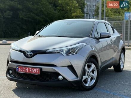 Тойота C-HR 2019 в Львове на Automoto.ua Серый Тойота C-HR, объемом двигателя 1.8 л и пробегом 80 тыс. км за 20700 $, фото 1 на Automoto.ua