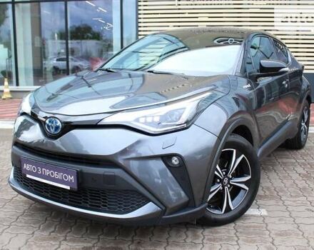 Серый Тойота C-HR, объемом двигателя 2 л и пробегом 42 тыс. км за 26752 $, фото 1 на Automoto.ua