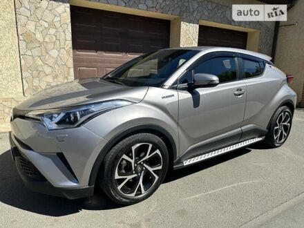 Сірий Тойота C-HR, об'ємом двигуна 0 л та пробігом 15 тис. км за 25700 $, фото 1 на Automoto.ua