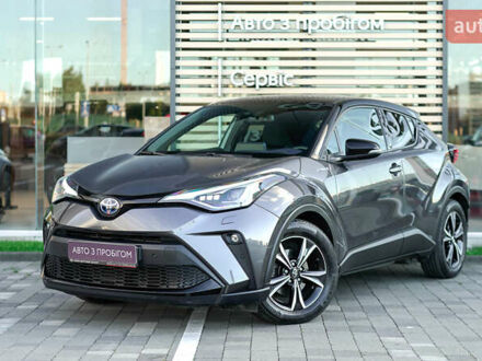 Тойота C-HR 2020 в Львове на Automoto.ua Серый Тойота C-HR, объемом двигателя 1.99 л и пробегом 28 тыс. км за 28895 $, фото 1 на Automoto.ua