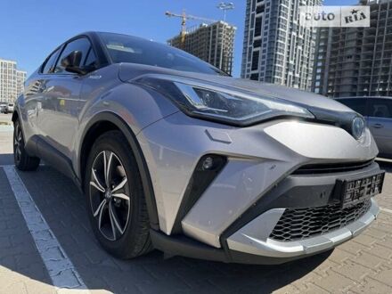 Серый Тойота C-HR, объемом двигателя 1.8 л и пробегом 26 тыс. км за 29222 $, фото 1 на Automoto.ua